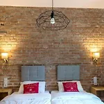 Wine Aparthotel