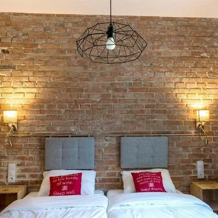 Wine Apartmanhotel