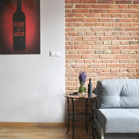 Apartment Wine *