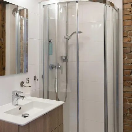 Wine Apartmanhotel 3*