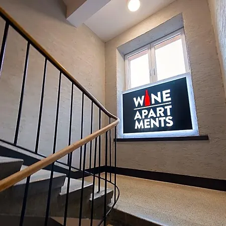 Apartmanhotel Wine 3*
