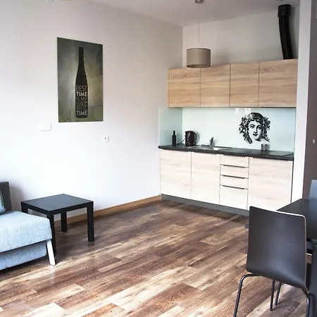 Wine Apartment *